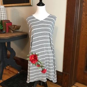 🎉Striped Dress w/ Red Flower